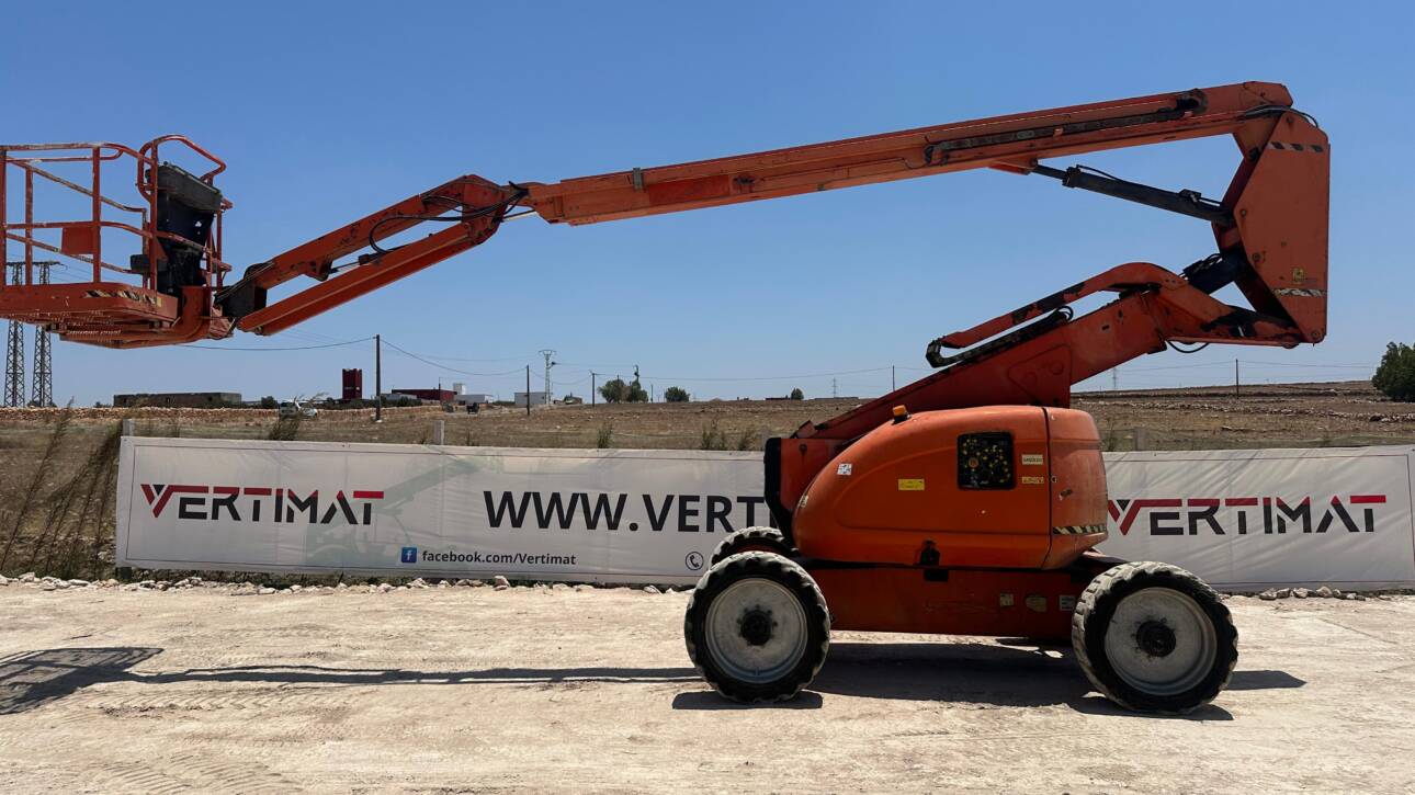 JLG 600 AJ